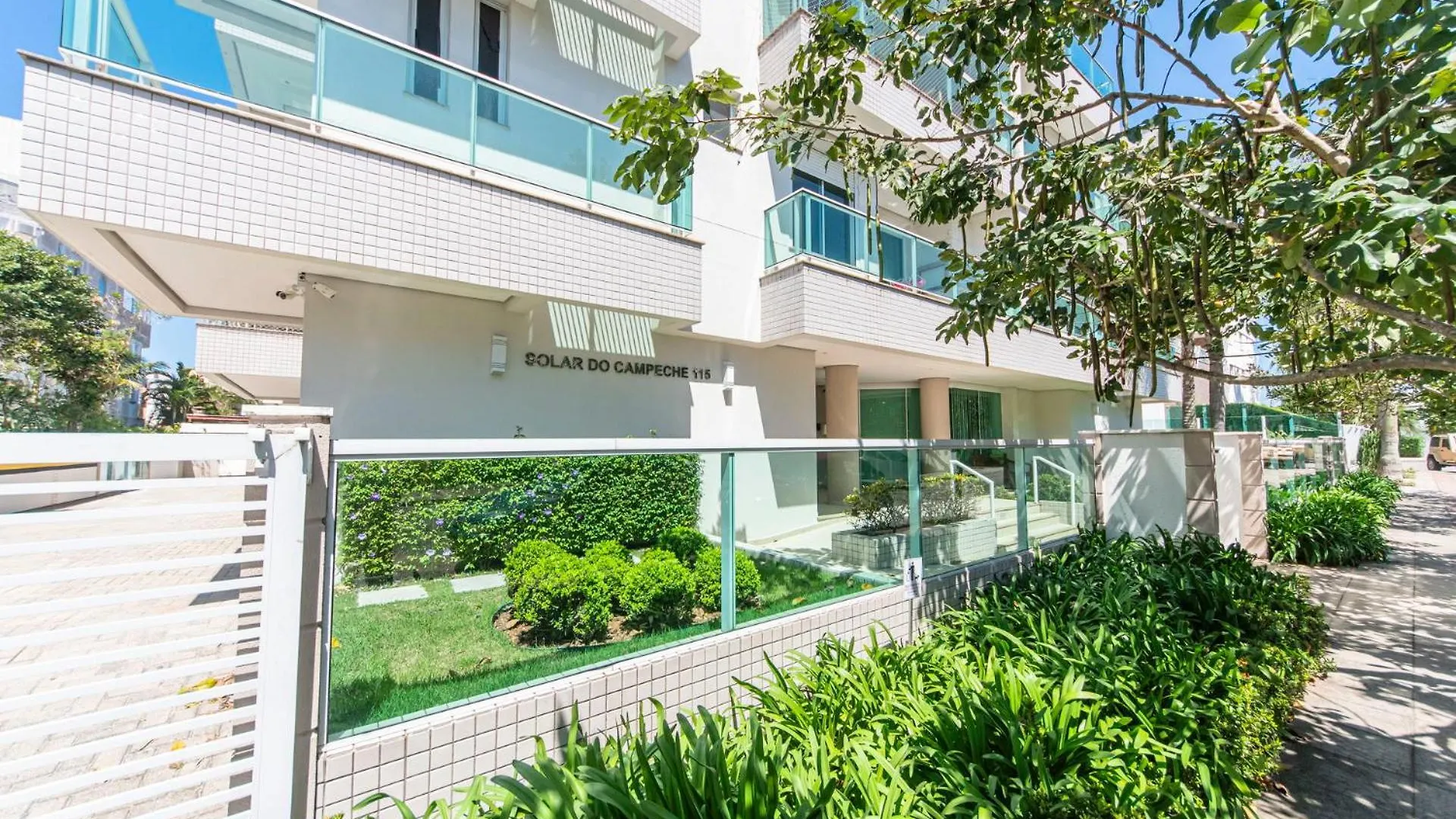 Apartment A 80 Metros Da Praia Novo Campeche Dt0350 Florianopolis Brazil